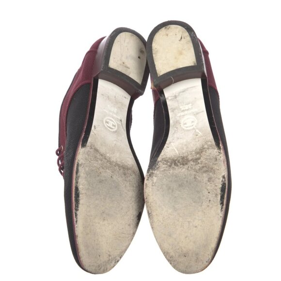 Chanel Burgundy Navy Blue 2017 Interlocking CC Logo Oxfords 38.5 - Picture 4 of 5